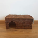 Maison en bois pour lapin